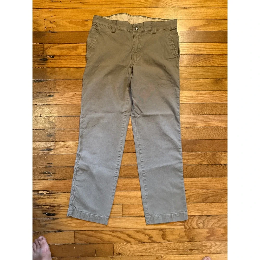 Columbia Chino Pants Mens 32x30 Khaki Excellent Straight Leg Cotton Outdoor